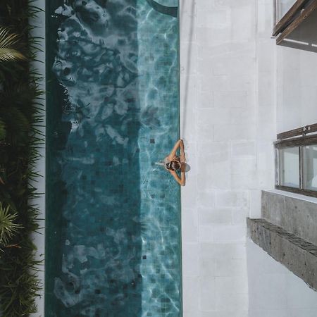 Aster Villa Seminyak Dış mekan fotoğraf