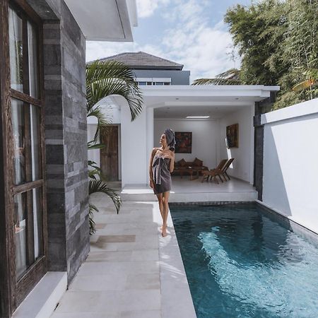 Aster Villa Seminyak Dış mekan fotoğraf